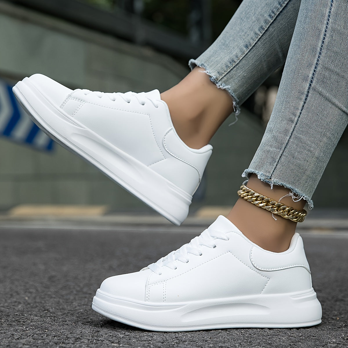Witte Comfortabele Dames Sneakers met Dikke Zool