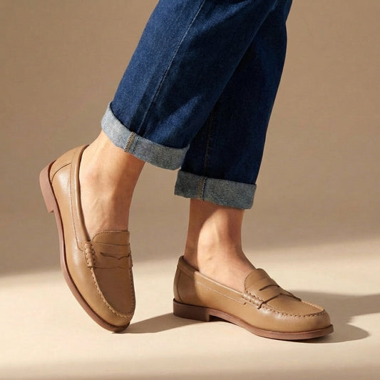 Stijlvolle Dames Leren Penny Loafers Met Instapmodel En Lage Hak