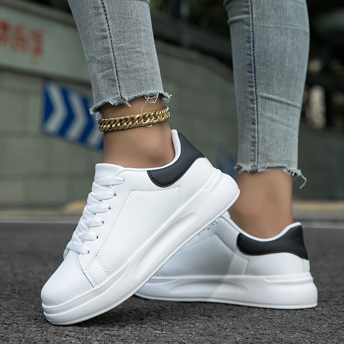 Witte Comfortabele Dames Sneakers met Dikke Zool